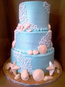 Three-tiered Seashell Wedding Cake