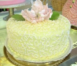 Cornelli Lace Cake